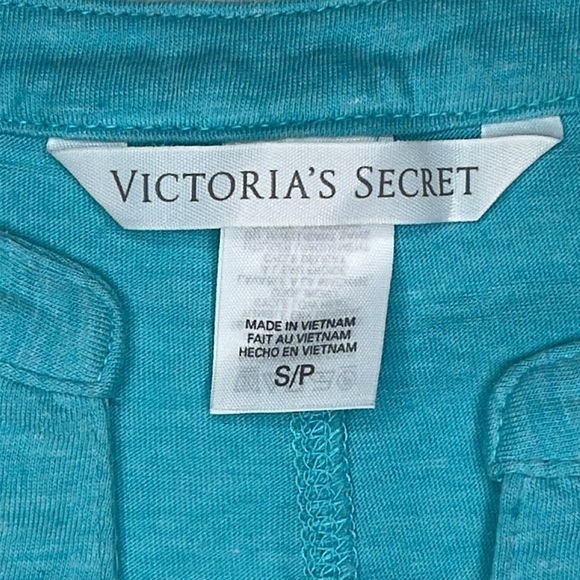 Victoria’s Secret V Neck T-Shirt, Women’s Size S/P - Picture 2 of 5